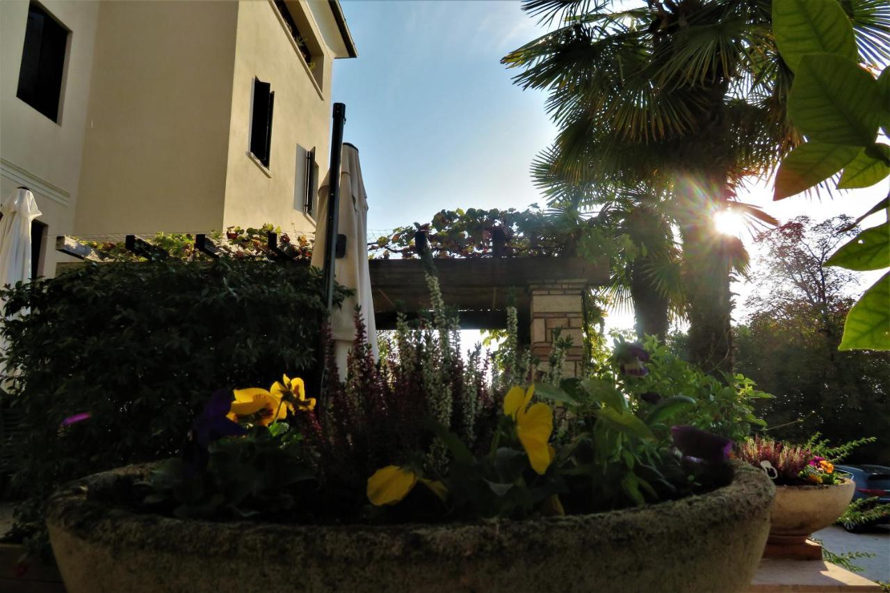 Locanda Alla Posta Borso del Grappa Bagian luar foto